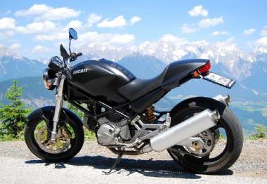 Gebrauchtmotorrad Ducati Monster 620 Dark