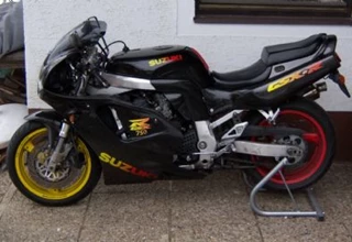 Suzuki GSX-R 750 Suzuki GSX-R 750