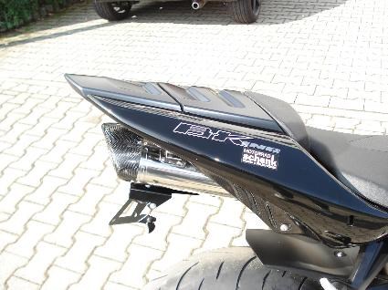 Umgebautes Motorrad Suzuki B-King von Motorrad Schenk Idstein GbR. - Bild 6 Umgebautes Motorrad Suzuki B-King von Motorrad Schenk Idstein GbR. - Bild 6