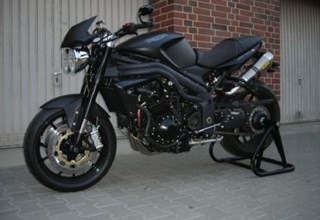 Triumph Speed Triple 1050