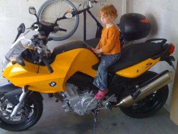 BMW F 800 S Custom Bike BMW F 800 S Custom Bike