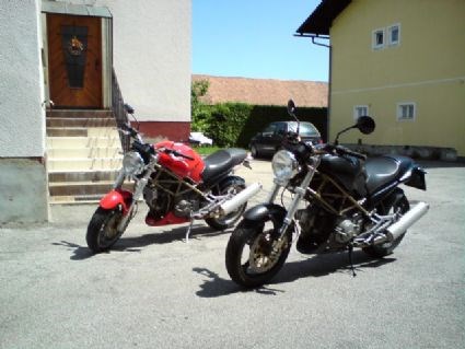 Umgebautes Motorrad Ducati Monster 750 von Ghostpac - Bild 3 Umgebautes Motorrad Ducati Monster 750 von Ghostpac - Bild 3