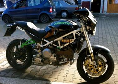 Gebrauchtmotorrad Ducati Monster S4R