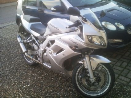 Umgebautes Motorrad Suzuki SV 650S von schnapser - Bild 2 Umgebautes Motorrad Suzuki SV 650S von schnapser - Bild 2