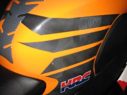 Umbgebautes Motorrad Honda CBR1000RR Fireblade Bild 5: Umbgebautes Motorrad Honda CBR1000RR Fireblade