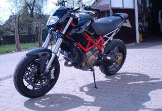 Ducati Hypermotard 1100 Ducati Hypermotard 1100