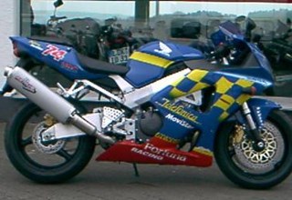 Honda CBR 900 RR Fireblade