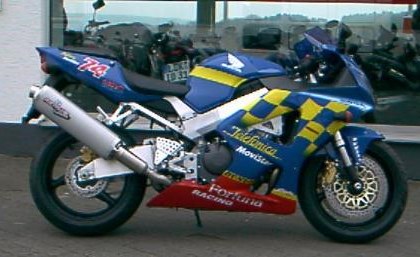 Honda CBR 900 RR Fireblade Custom Bike Honda CBR 900 RR Fireblade Custom Bike