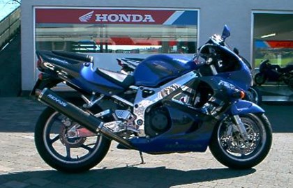 Honda CBR 900 RR Fireblade Custom Bike Honda CBR 900 RR Fireblade Custom Bike
