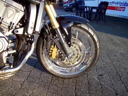 Umgebautes Motorrad Honda CB 600 S Hornet von Honda Semmler GbR - Bild 4 Umgebautes Motorrad Honda CB 600 S Hornet von Honda Semmler GbR - Bild 4