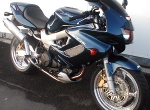 Honda VTR 1000 F Fire Storm