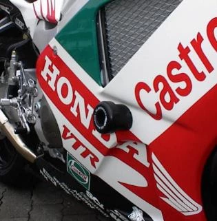 Umbgebautes Motorrad Honda VTR 1000 SP-1 Bild 5: Umbgebautes Motorrad Honda VTR 1000 SP-1