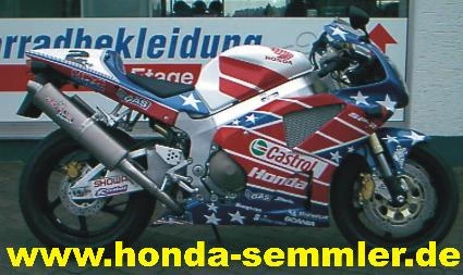 Umbgebautes Motorrad Honda VTR 1000 SP-2 Bild 7: Umbgebautes Motorrad Honda VTR 1000 SP-2