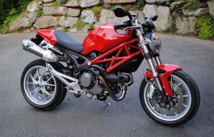 Ducati Monster 1100 Custom Bike
