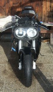 Umgebautes Motorrad Suzuki GSX-R 750 von streetfightersuzuki - Bild 8 Umgebautes Motorrad Suzuki GSX-R 750 von streetfightersuzuki - Bild 8