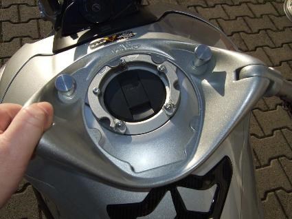 Umgebautes Motorrad Suzuki GSR 600 von 2Rad-Knoblauch - Bild 8 Umgebautes Motorrad Suzuki GSR 600 von 2Rad-Knoblauch - Bild 8