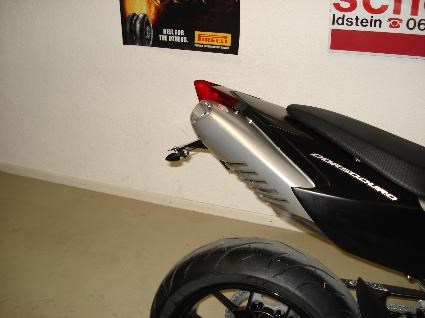Umgebautes Motorrad Aprilia Dorsoduro 750 von Motorrad Schenk Idstein GbR. - Bild 3 Umgebautes Motorrad Aprilia Dorsoduro 750 von Motorrad Schenk Idstein GbR. - Bild 3