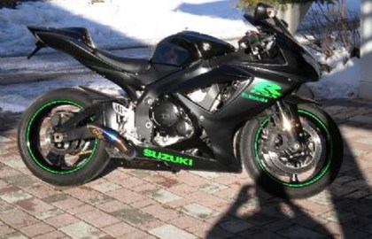 Suzuki GSX-R 750 Custom Bike Suzuki GSX-R 750 Custom Bike