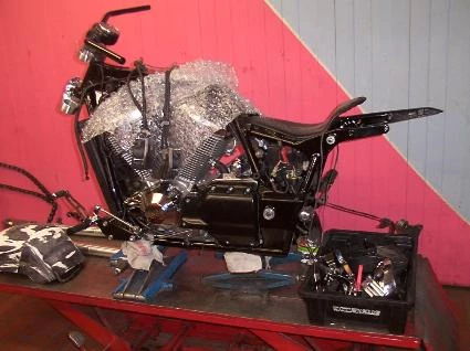 Umbgebautes Motorrad Honda VTX 1800 Bild 3: Umbgebautes Motorrad Honda VTX 1800