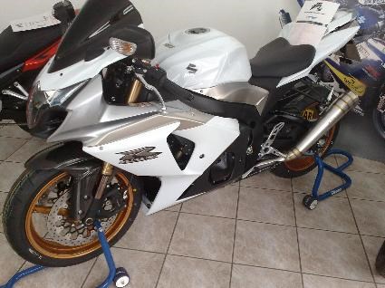 Umgebautes Motorrad Suzuki GSX-R 1000 von Motorrad-Technik Alvermann & Appelt GbR - Bild 1 Umgebautes Motorrad Suzuki GSX-R 1000 von Motorrad-Technik Alvermann & Appelt GbR - Bild 1