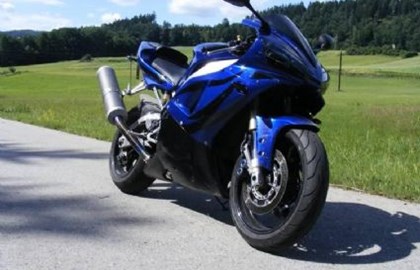 Yamaha R1 Custom Bike