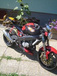 Umgebautes Motorrad Cagiva Planet 125 von miketheman - Bild 2 Umgebautes Motorrad Cagiva Planet 125 von miketheman - Bild 2
