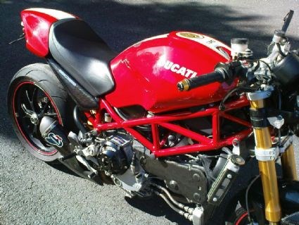 Umgebautes Motorrad Ducati Monster S4RS von monstergabi - Bild 6 Umgebautes Motorrad Ducati Monster S4RS von monstergabi - Bild 6