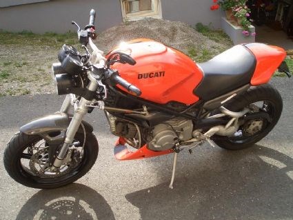 Umgebautes Motorrad Ducati Monster S2R 800 von monstergabi - Bild 3 Umgebautes Motorrad Ducati Monster S2R 800 von monstergabi - Bild 3