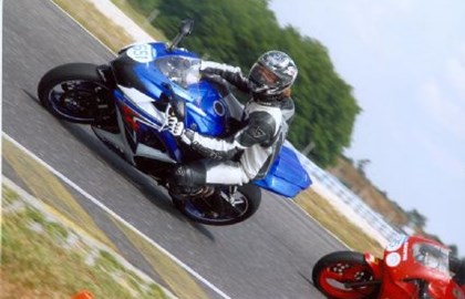 Suzuki GSX-R 750 Custom Bike Suzuki GSX-R 750 Custom Bike