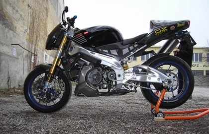 Aprilia RSV 1000 R (RSV Mille R) Custom Bike Aprilia RSV 1000 R (RSV Mille R) Custom Bike