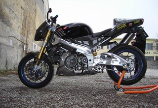 Aprilia RSV 1000 R (RSV Mille R) Aprilia RSV 1000 R (RSV Mille R)