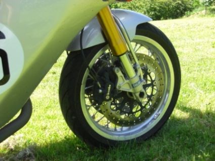 Umgebautes Motorrad Ducati Paul Smart 1000 von 4erleihnix - Bild 3