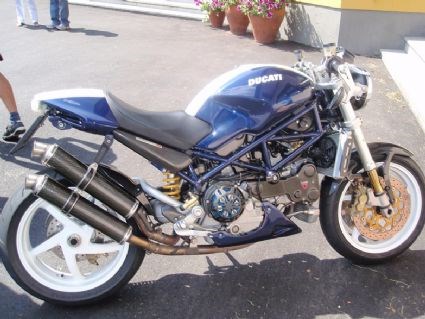 Umgebautes Motorrad Ducati Monster S4R von desmo1 - Bild 2 Umgebautes Motorrad Ducati Monster S4R von desmo1 - Bild 2