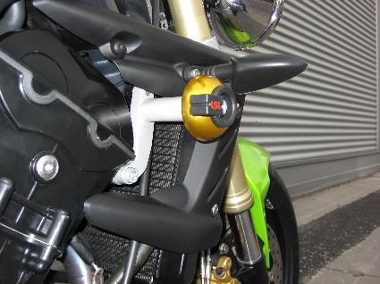 Umgebautes Motorrad Triumph Street Triple von IL MOTO  Motorradhandel und Reparaturwerkstätte GesmbH - Bild 8 Umgebautes Motorrad Triumph Street Triple von IL MOTO  Motorradhandel und Reparaturwerkstätte GesmbH - Bild 8