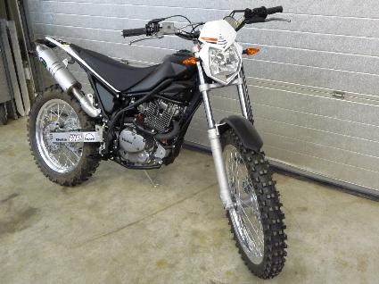 Umgebautes Motorrad Beta Alp 200 4 T von Bräuer Motorradsport KG - Bild 2