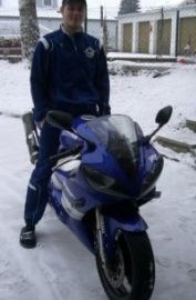 Yamaha R1 Custom Bike