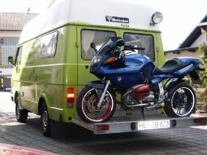 Umgebautes Motorrad BMW R 1100 S von der der mit Miss DAGGER Tanzt - Bild 1 Umgebautes Motorrad BMW R 1100 S von der der mit Miss DAGGER Tanzt - Bild 1