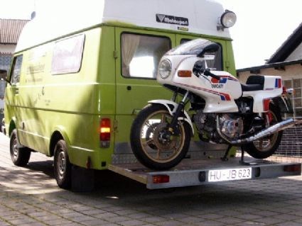 Umgebautes Motorrad BMW R 1100 S von der der mit Miss DAGGER Tanzt - Bild 4 Umgebautes Motorrad BMW R 1100 S von der der mit Miss DAGGER Tanzt - Bild 4