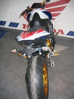 Umgebautes Motorrad Honda CB 1000 R von Motorrad Kreiselmeyer GmbH - Bild 9 Umgebautes Motorrad Honda CB 1000 R von Motorrad Kreiselmeyer GmbH - Bild 9