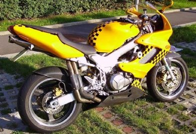 Honda VTR 1000 F Fire Storm Custom Bike