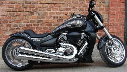 Umgebautes Motorrad Suzuki Intruder M1800R von HK-Technik Kemeter OG - Bild 10 Umgebautes Motorrad Suzuki Intruder M1800R von HK-Technik Kemeter OG - Bild 10