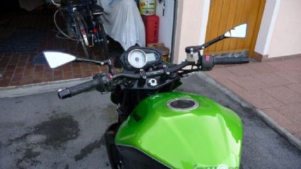 Umgebautes Motorrad Kawasaki Z 750 von Litronic - Bild 2 Umgebautes Motorrad Kawasaki Z 750 von Litronic - Bild 2