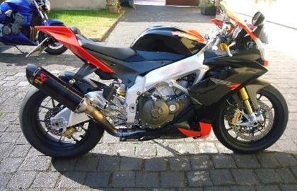 Aprilia RSV 4 Factory Custom Bike Aprilia RSV 4 Factory Custom Bike