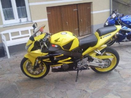 Umgebautes Motorrad Honda CBR 900 RR Fireblade von Matschy85 - Bild 3 Umgebautes Motorrad Honda CBR 900 RR Fireblade von Matschy85 - Bild 3