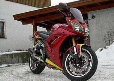 Yamaha FZS 1000 Fazer Custom Bike Yamaha FZS 1000 Fazer Custom Bike