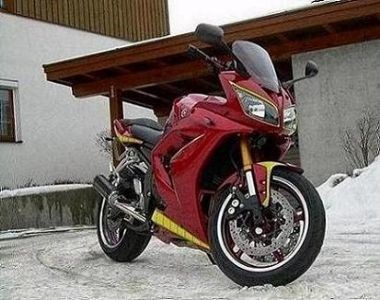 Umgebautes Motorrad Yamaha FZS 1000 Fazer von flugo - Bild 1 Umgebautes Motorrad Yamaha FZS 1000 Fazer von flugo - Bild 1