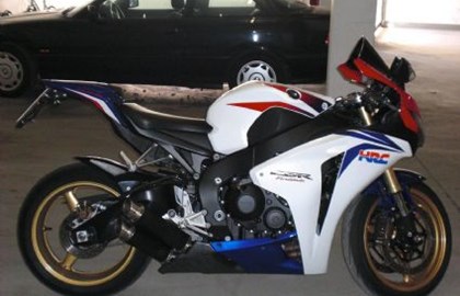 Honda CBR1000RR Fireblade Custom Bike Honda CBR1000RR Fireblade Custom Bike