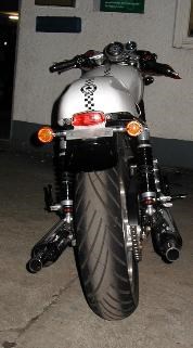 Umgebautes Motorrad Triumph Bonneville von Hamann Motorrad-Technik GmbH - Bild 2 Umgebautes Motorrad Triumph Bonneville von Hamann Motorrad-Technik GmbH - Bild 2
