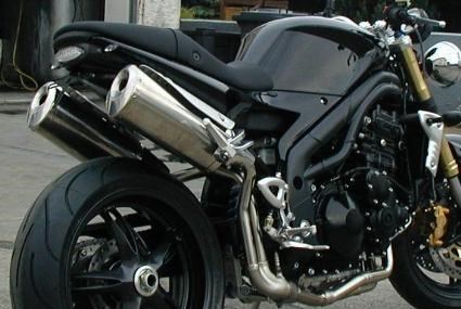 Umgebautes Motorrad Triumph Speed Triple 1050 von Hamann Motorrad-Technik GmbH - Bild 2 Umgebautes Motorrad Triumph Speed Triple 1050 von Hamann Motorrad-Technik GmbH - Bild 2