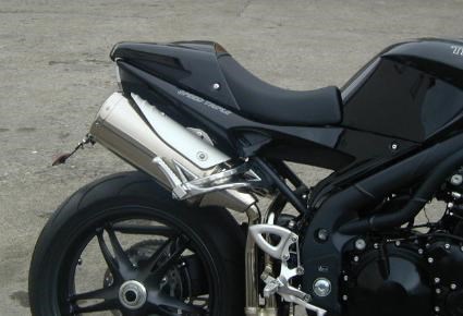 Umgebautes Motorrad Triumph Speed Triple 1050 von Hamann Motorrad-Technik GmbH - Bild 7 Umgebautes Motorrad Triumph Speed Triple 1050 von Hamann Motorrad-Technik GmbH - Bild 7